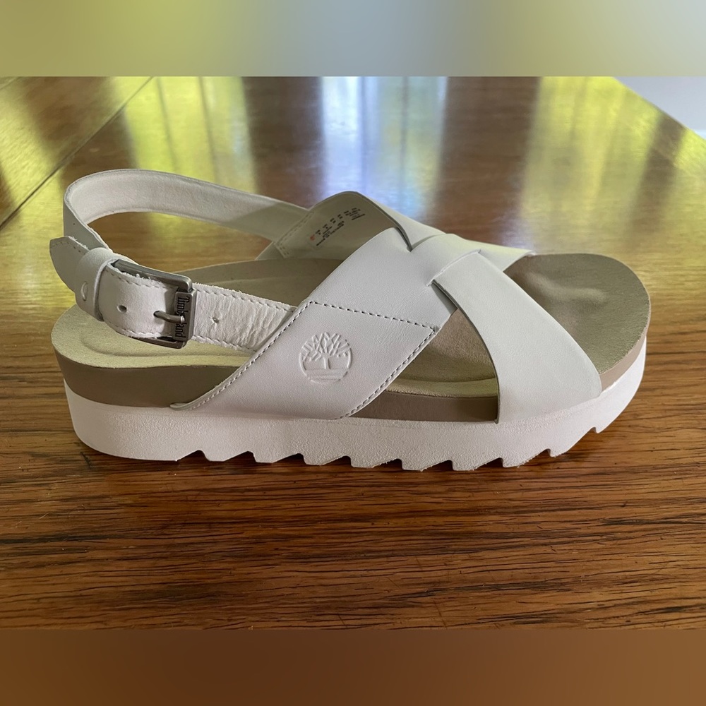 NIB Timberland Santa Monica Sunrise Platform Sandals White Leather Sz 8M.
